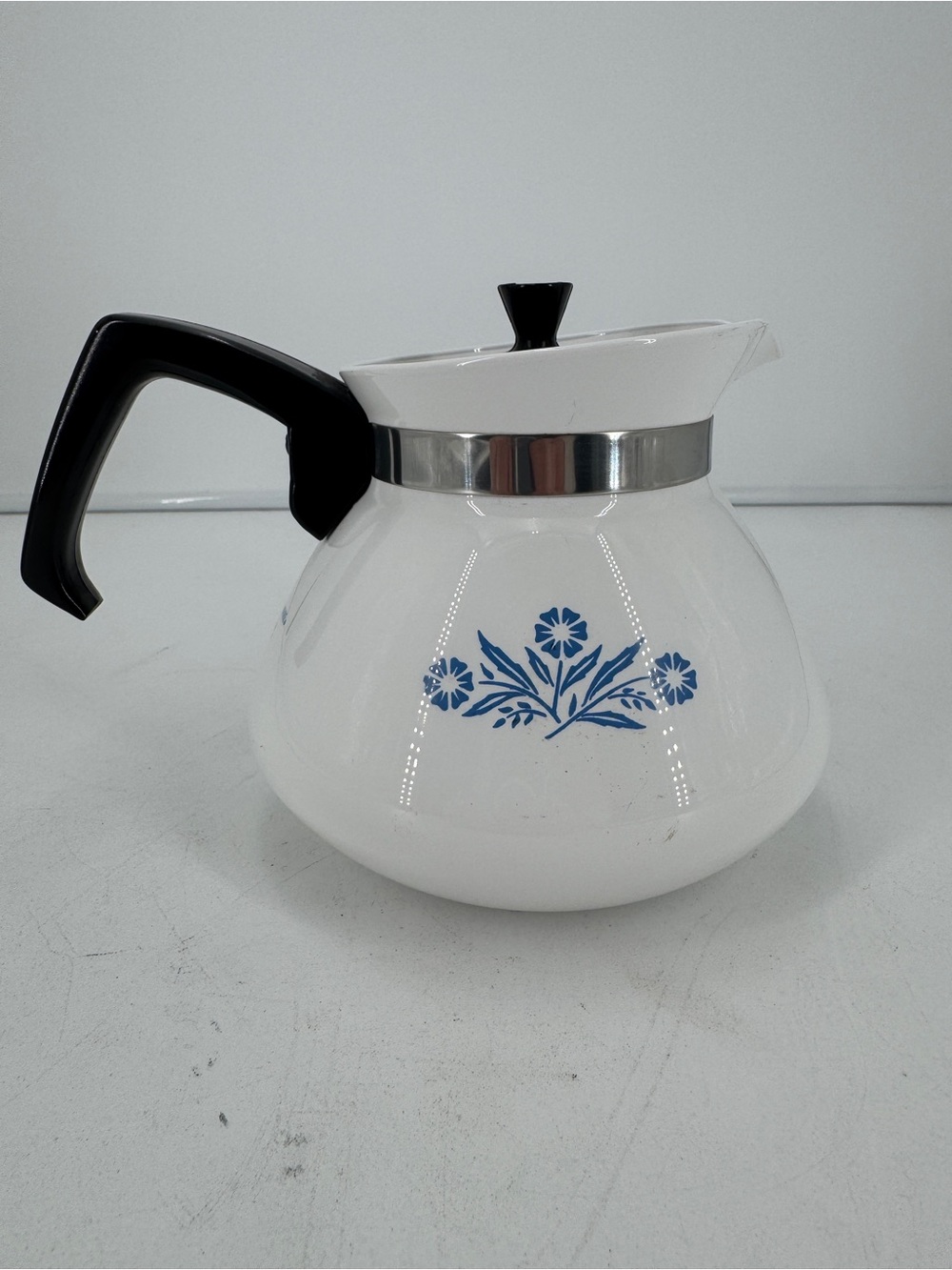 Vintage Corning Ware Blue Cornflower Coffee Tea Pot 6- Cup with Lid